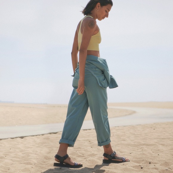 LULULEMON NWT VENTLIGHT ZIPPERED JUMPSUIT TIDEWATER TEAL 14 - Picture 14 of 14